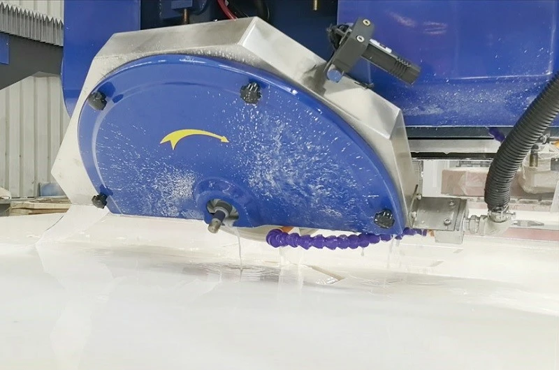 Edge Miter Cutting Edge Miter Cutting
